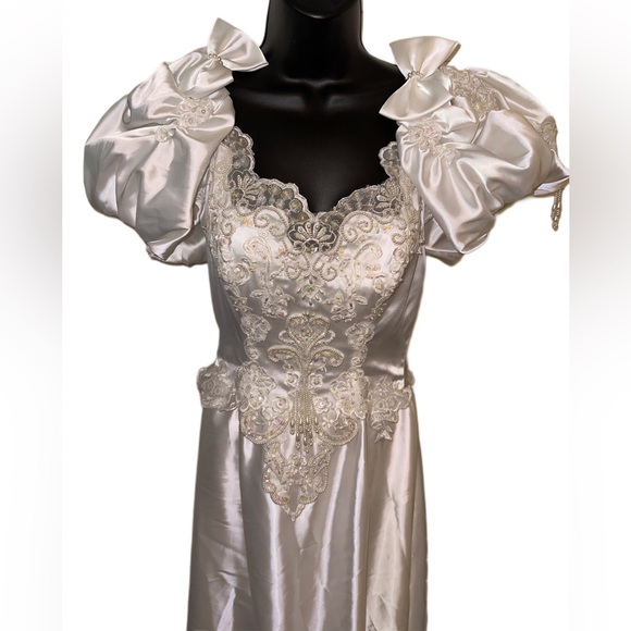 Dresses & Skirts - Vintage 80's Style Puff Sleeve White Wedding Gown with 7 ft Formal Train